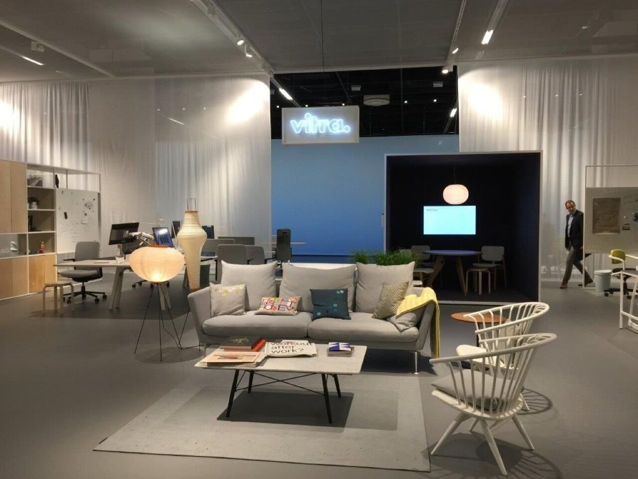 Orgatec 201messestand vitra teaser